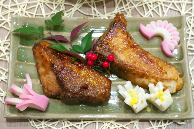 正月にぶりを食べる地域はどこ？なぜ食べられるかの背景と縁起の意味